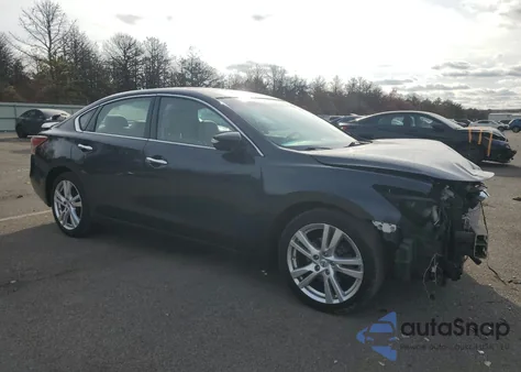 2015 Nissan Altima 3.5S z USA, uszkodzony, nr VIN 1N4BL3AP9FC208307